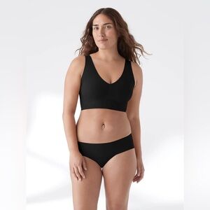True Body V-Neck Bra
